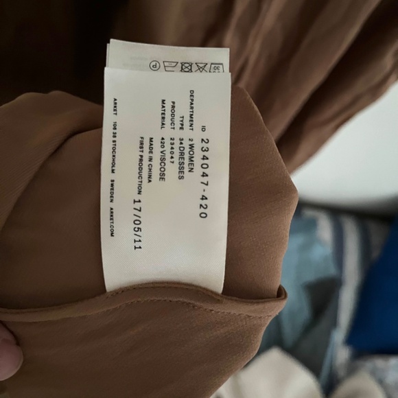 Arket Dress - Toffee - Picture 3 of 10